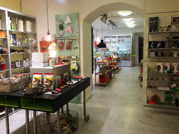 Tip's Tip's home and kitchen store Geneva