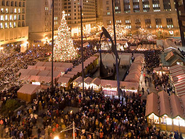 Chicago festivals in December: food, lights and winter fun