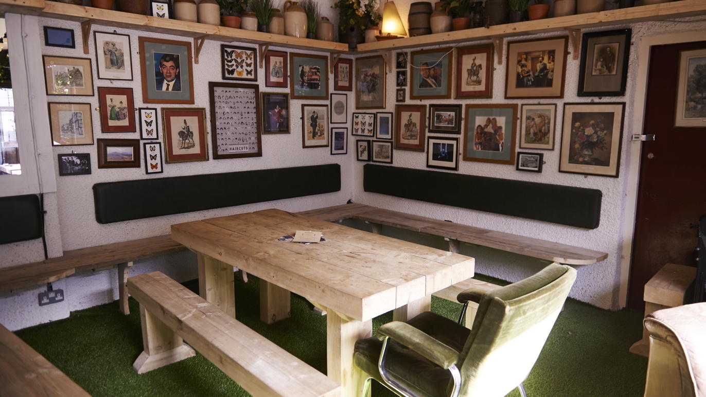 Adam & Eve Bars and pubs in Homerton, London