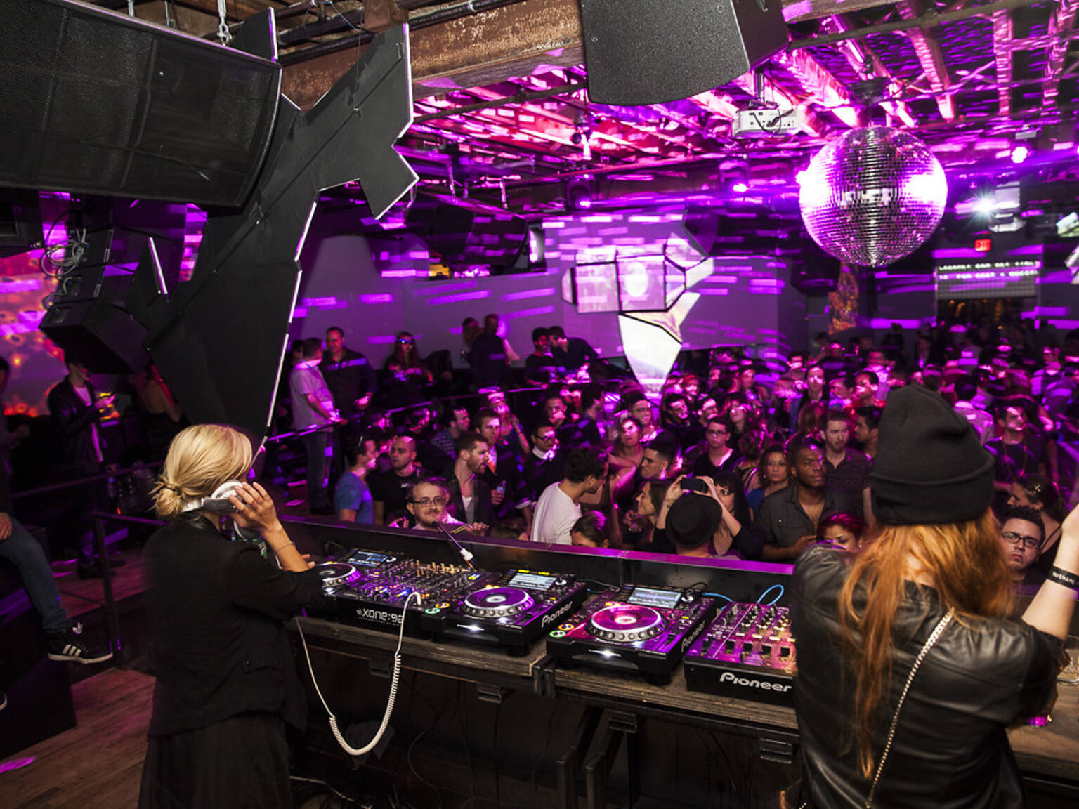 Best nightlife in Williamsburg The hottest clubs and music venues