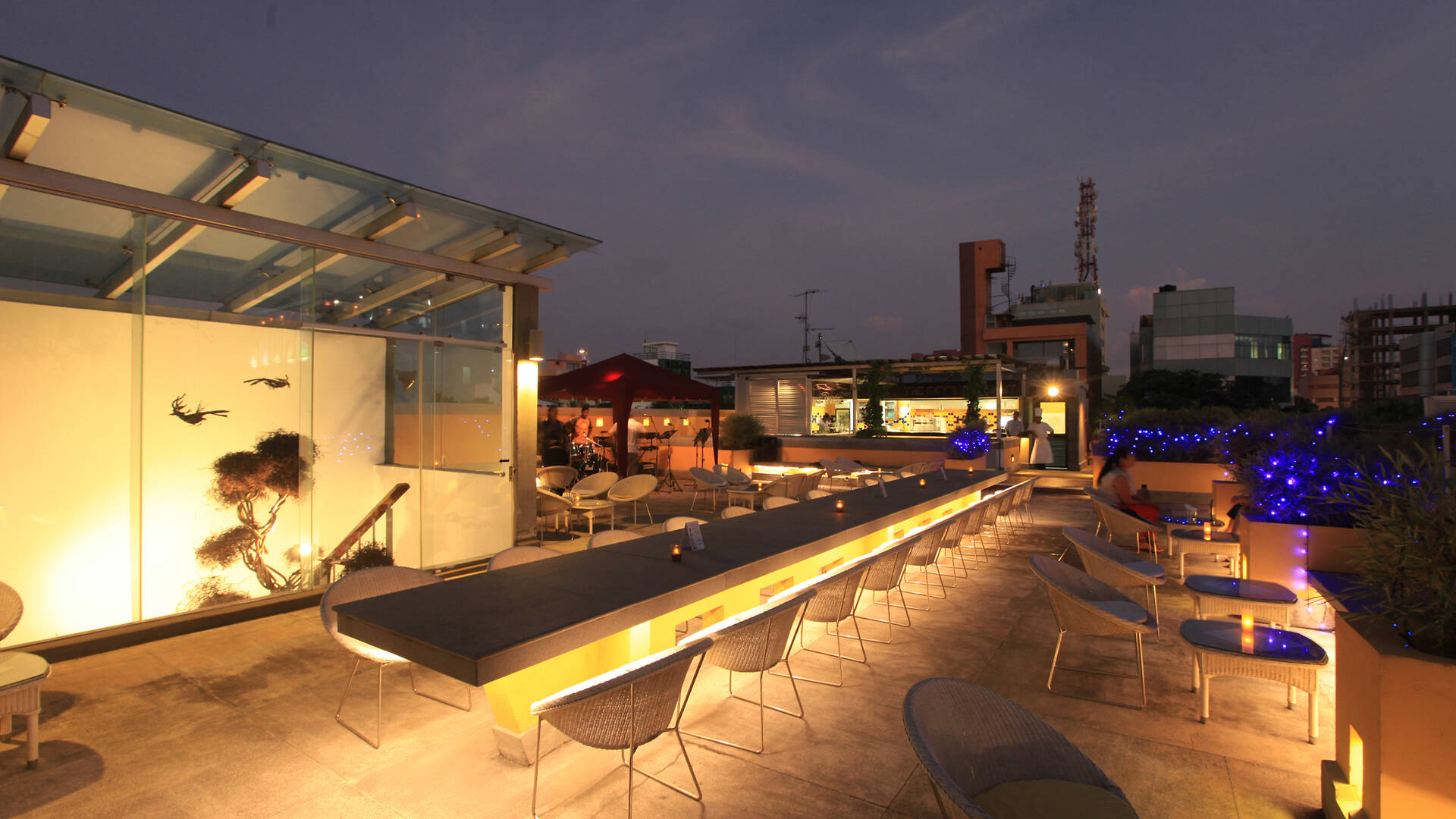 Cloud Café | Restaurants in Colombo 3, Sri Lanka