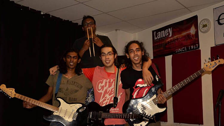 Kaya band