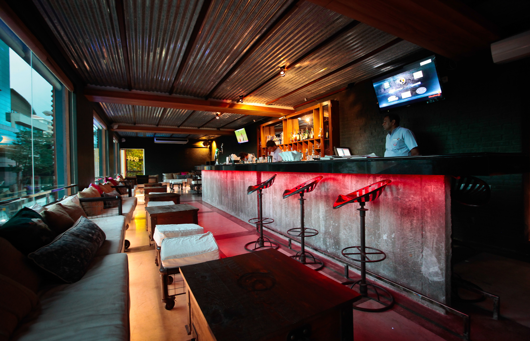 Loft Lounge Bar | Bars and pubs in Colombo 3, Colombo