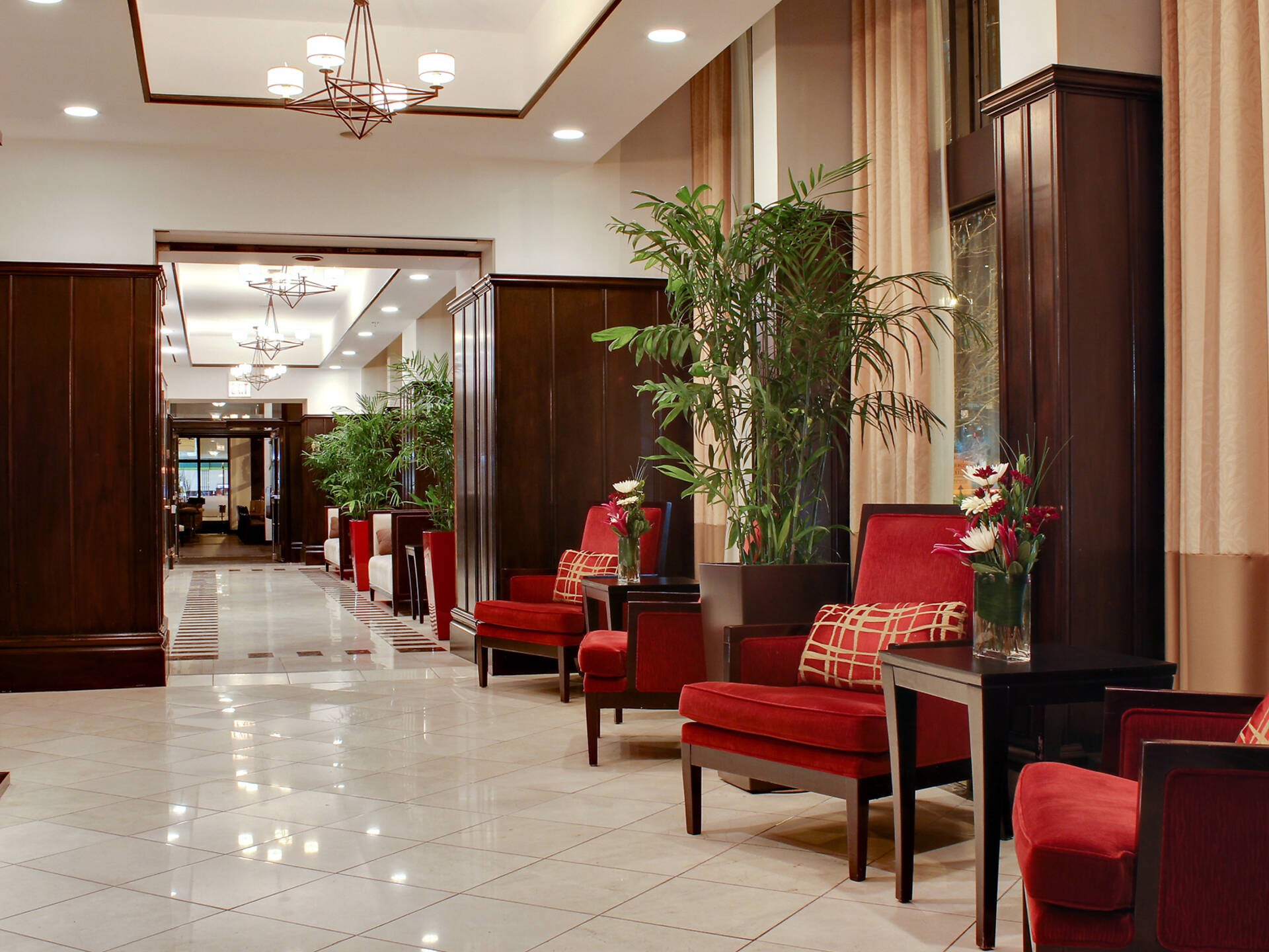 17 Best Downtown Chicago Hotels in The Loop Best Places to Stay in Chicago