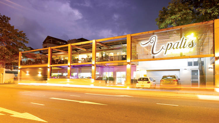 Upali's by Nawaloka is a restaurant in Colombo