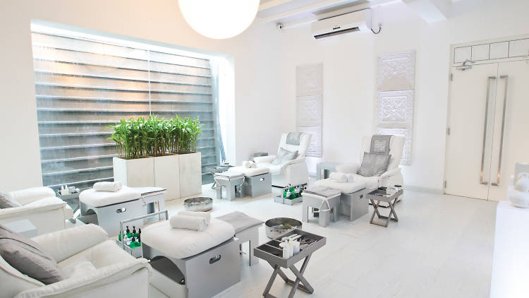 White by Spa Ceylon is a spa in Colombo