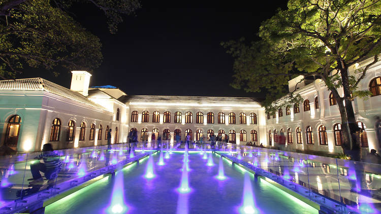 Arcade Independence Square is a shopping arcade in Colombo