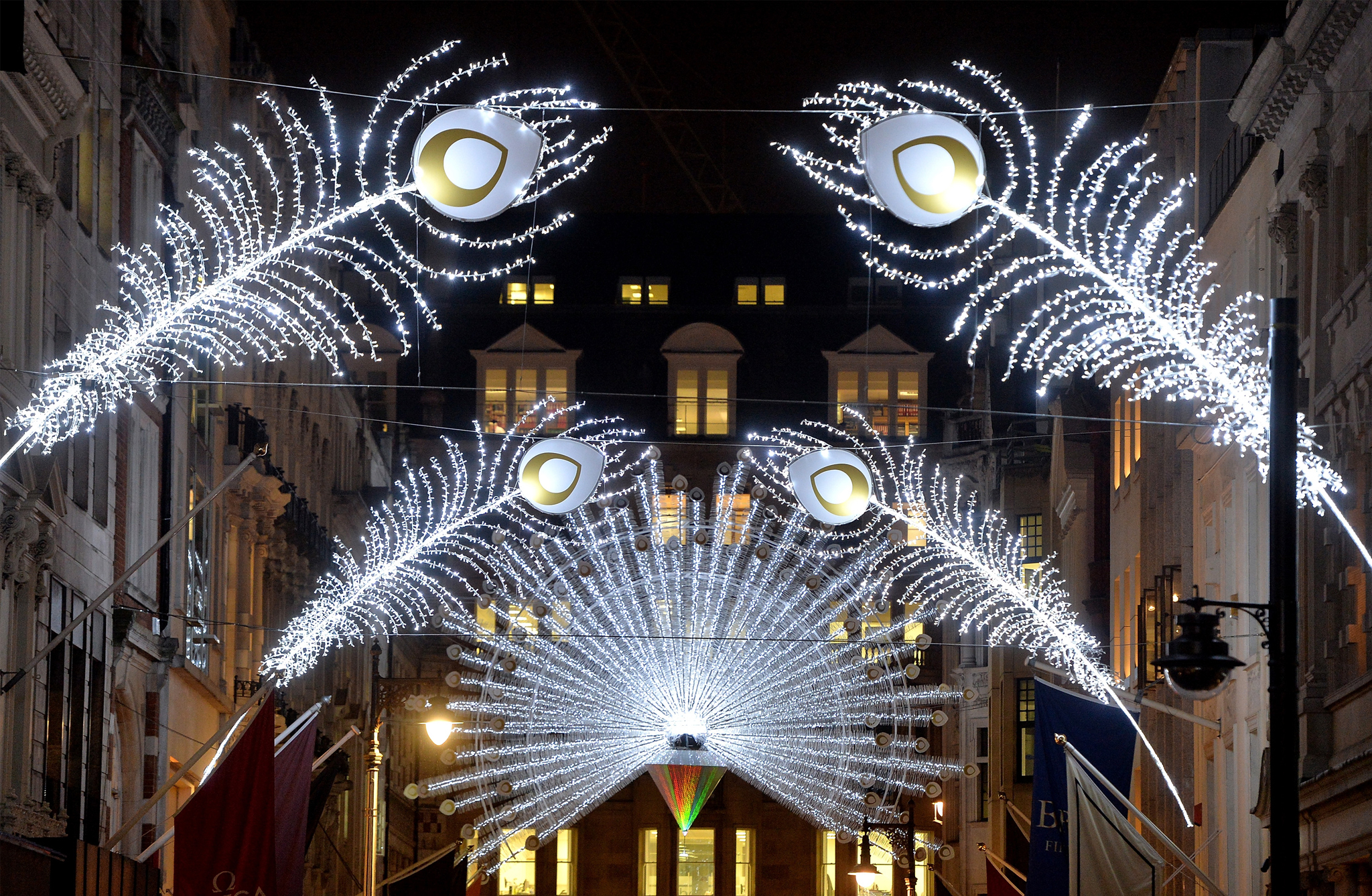 Bond Street Christmas Lights' New Royal Theme - Secret London