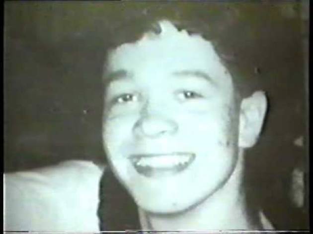 Pedro, asesinado por un policía Pedro, asesinado por un policía