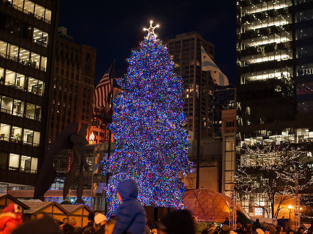 Photos of the 101st annual Christmas tree lighting in Daley Plaza Photos of the 101st annual Christmas tree lighting in Daley Plaza