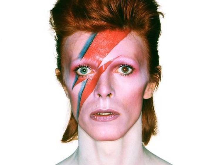 ¡Viva la plaza David Bowie!