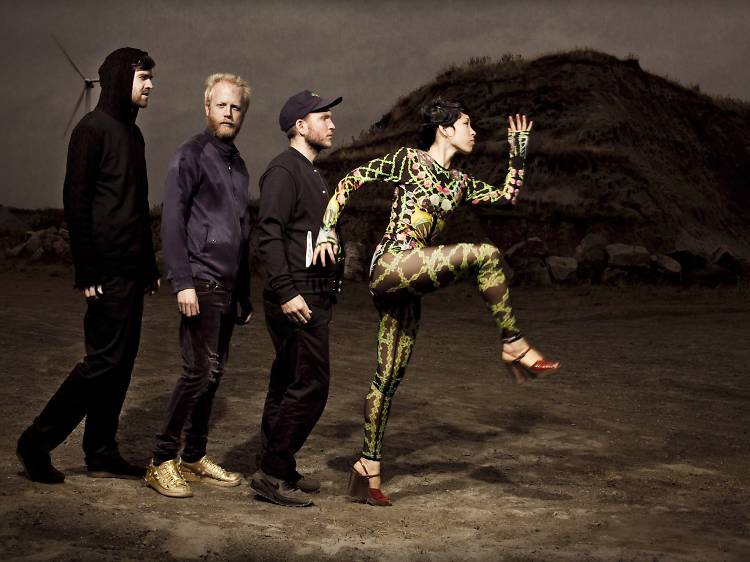 Little Dragon – ‘Killing Me’