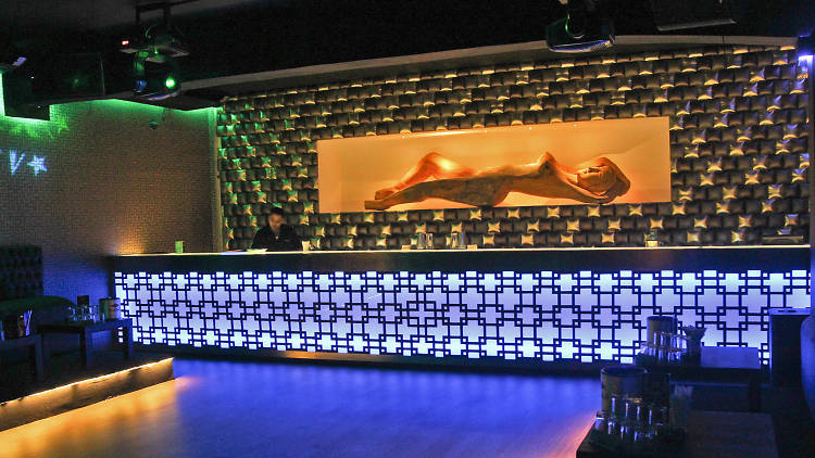An in-demand club and bar in Colombo