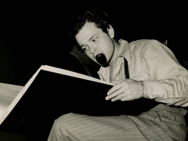 Magician: The Astonishing Life And Work Of Orson Welles Magician: The Astonishing Life And Work Of Orson Welles