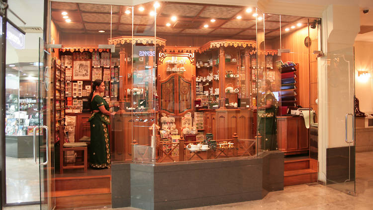 Mlesna Tea Centre is a tea shop in Colombo