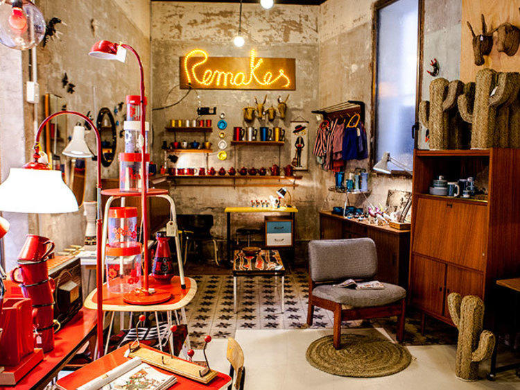 English) The Most Exclusive Shops in Barcelona