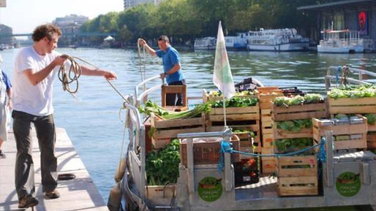 Marché sur l'eau 