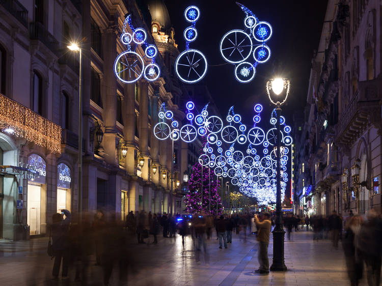 Salteu-vos els carrers il·luminats