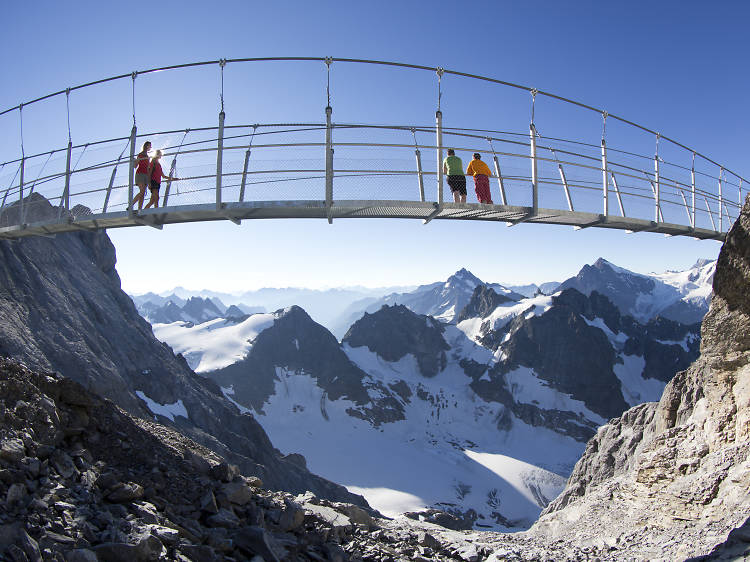 Titlis Cliff Walk