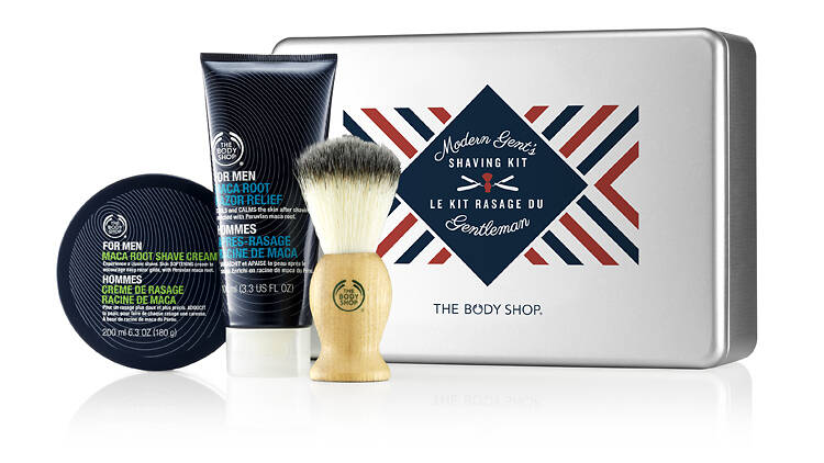 Modern gent’s shaving kit