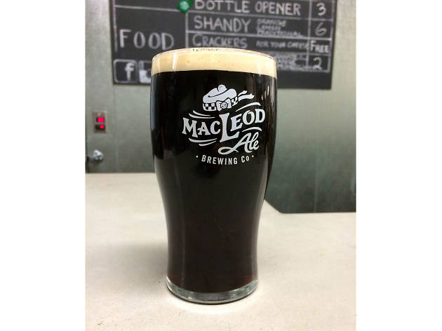 MacLeod Ale Brewing Co: Old Toasty MacLeod Ale Brewing Co: Old Toasty