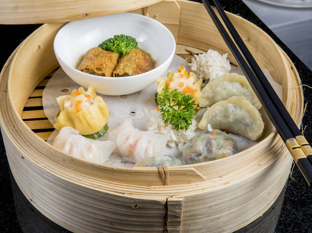 Yue Chuan Yue Chuan is a Chinese restaurant in The Kingsbury, Colombo