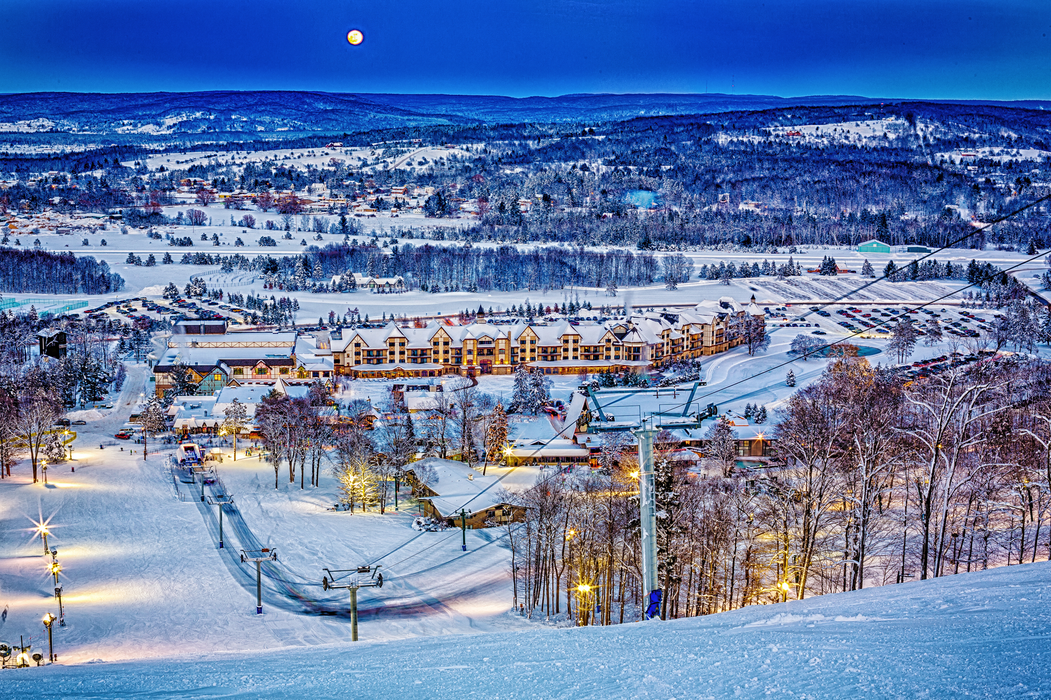 18 Winter Getaways in the Midwest For Families