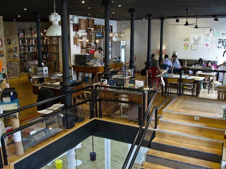 Café + librería + galería: Swinton & Grant