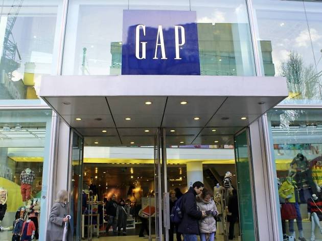 gap oxford circus opening hours