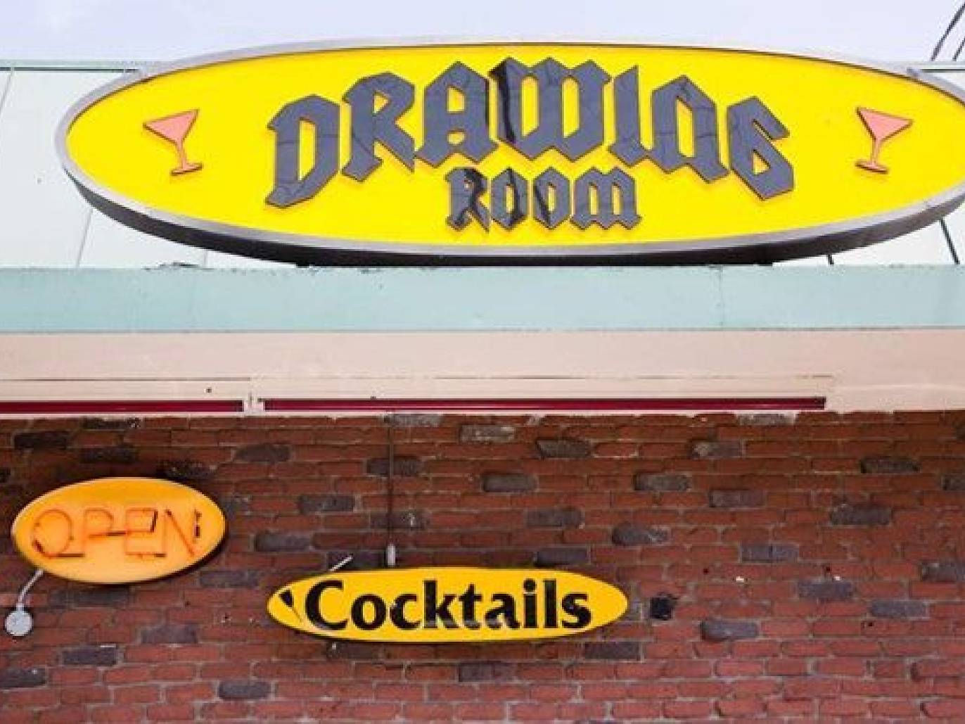 Best Los Feliz bars for cocktails, beer and wine