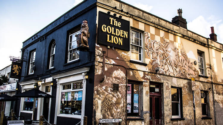 The Golden Lion, Bristol