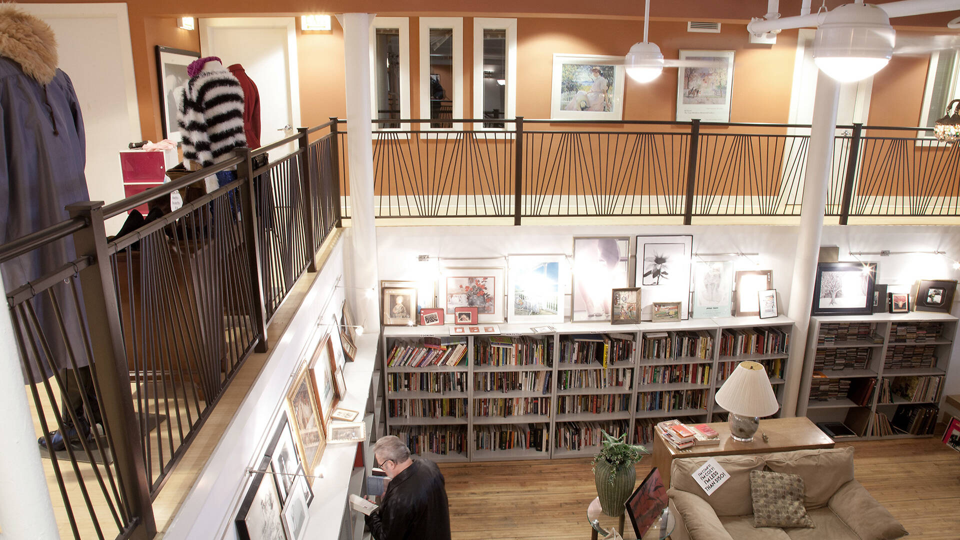 The Brown Elephant Lakeview Shopping in Lake View, Chicago