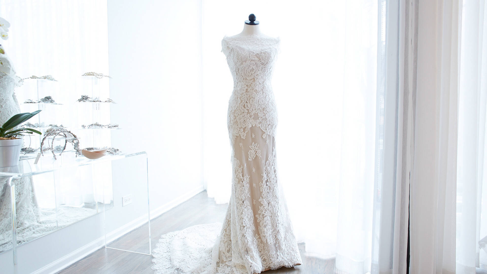 Ultimate Bride | Shopping in Gold Coast, Chicago