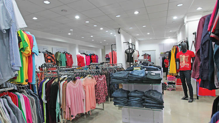 Vonel is a clothing store in Colombo