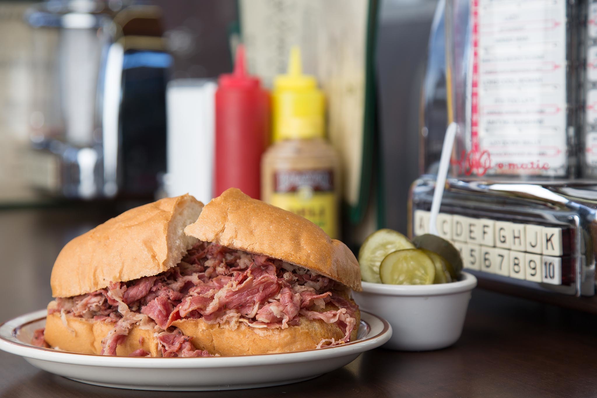 Where To Find The Best Pastrami Sandwich In Los Angeles