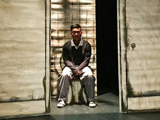 Buds Theatre - Pigeons Buds Theatre - Pigeons