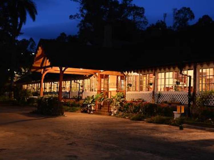 Bandarawela Hotel