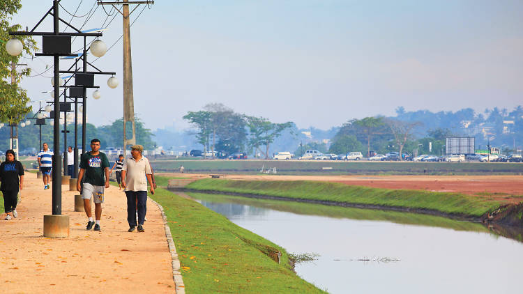 Kimbulawela Walking Tracks is a venue in Colombo