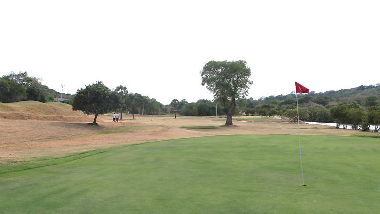 Eagles' Golf Links is a golf course in Trincomalee