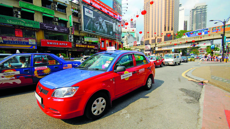 Flag down a metered taxi in Bukit Bintang