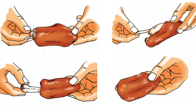 Eat chicken wings like a pro