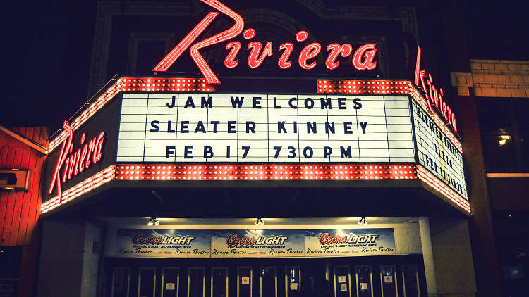 A reunited Sleater-Kinney rocks out at the Riviera theater Feb 17, 2015.