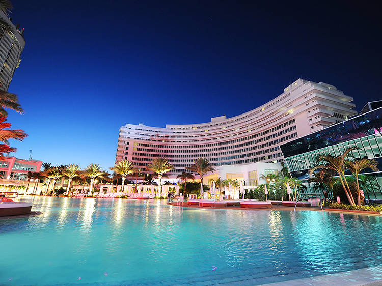 Miami Race Nights at the Fontainebleau Miami Beach