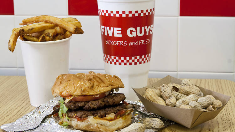 Les burgers de Five Guys bientôt à Paris