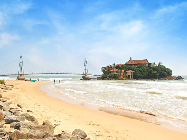 Explore Matara Sri Rohana Uposathagaraya
