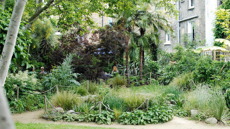 Bonnington Square Garden © Gavin Gardiner