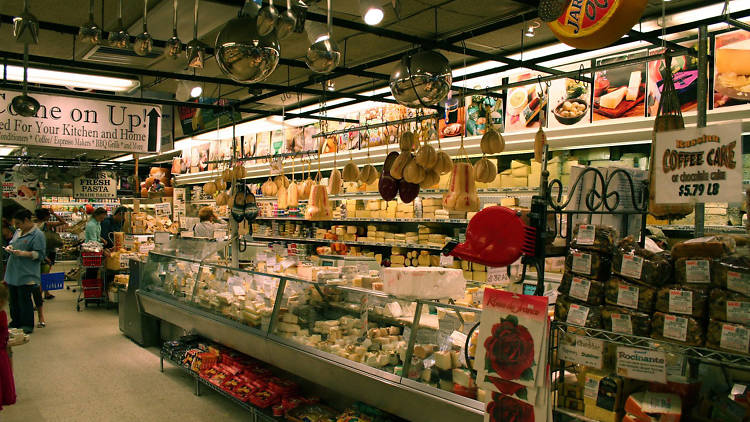 Check out the best grocery stores in New York