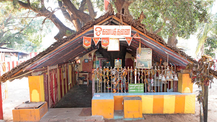 Murukkandi Kovil is a kovil in Kilinochchi