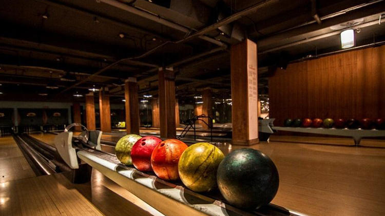 Get some 1960s-style strikes in at Bloomsbury Bowling Lanes