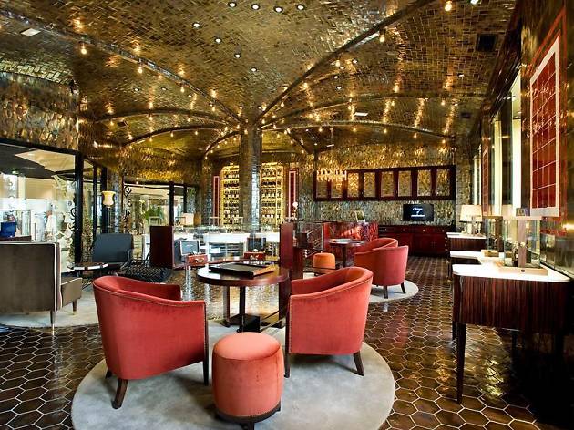 Complications Bar Complications Bar